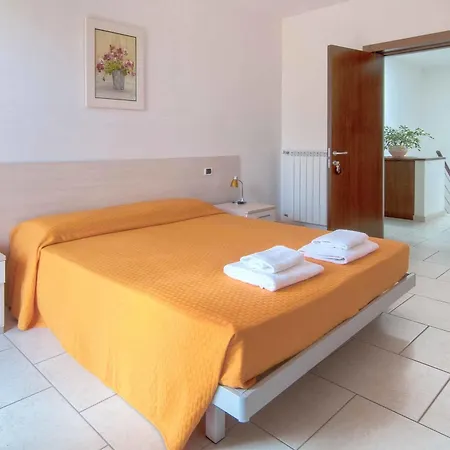 Bed and breakfast Giardino Dei Suoni 3*