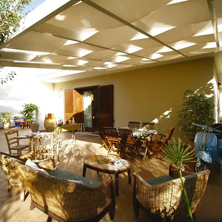 Giardino Dei Suoni Bed and breakfast 3*