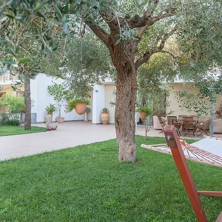 Giardino Dei Suoni Bed & Breakfast